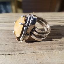 Load image into Gallery viewer, Mi Sunshine Ring