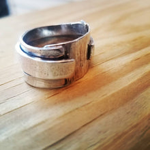 Load image into Gallery viewer, Textured Love Ring 3