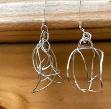 Load image into Gallery viewer, Birdsong Earrings
