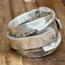 Load image into Gallery viewer, Textured Love Ring 9