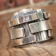Load image into Gallery viewer, Textured Love Ring 11