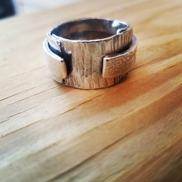 Textured Love Ring 3